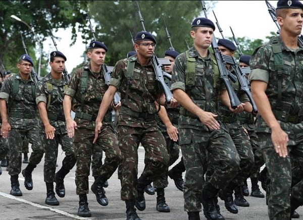 Alistamento militar para brasileiros no exterior encerra em 30 de junho -  AcheiUSA